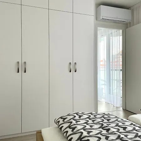 Central Stay * Μπρατισλάβα